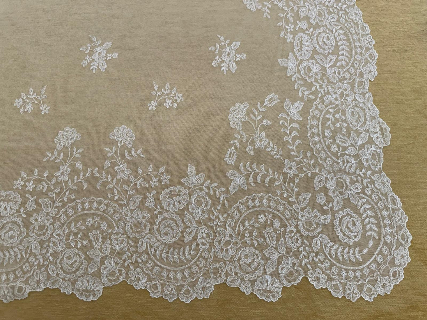 Mantilla semimanual 120*240
