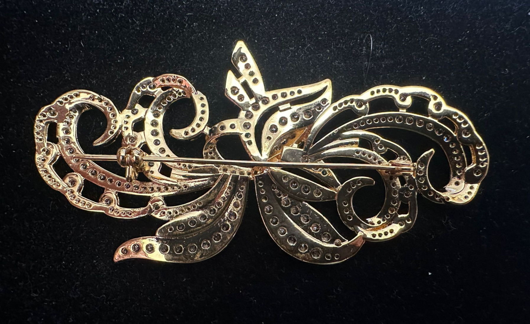 Broche rodio