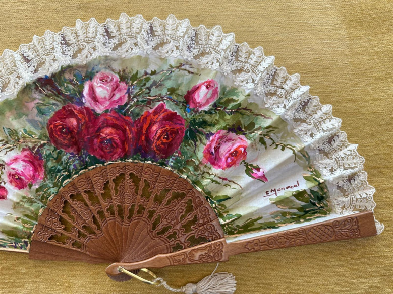 Abanico rosas encaje