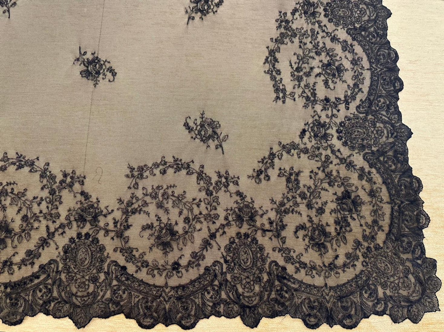 Mantilla semimanual 120*240