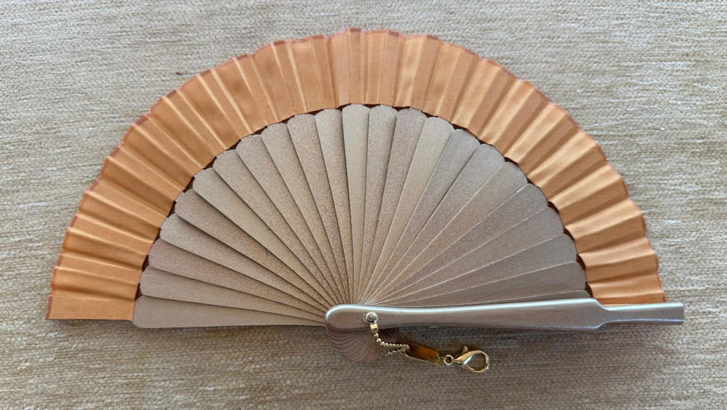 Abanico oro