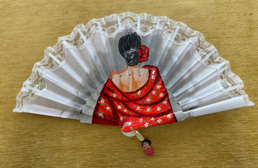 Abanico flamenca con encaje
