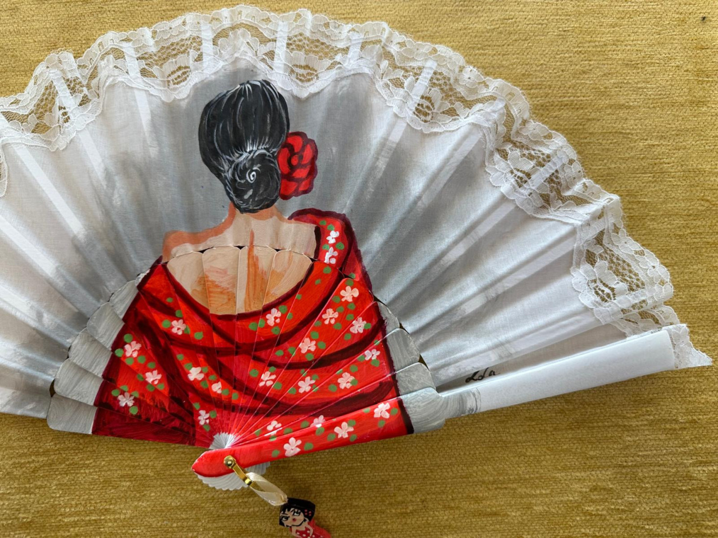 Abanico flamenca con encaje