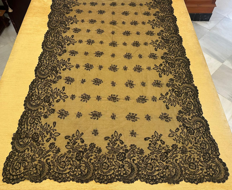 Mantilla semimanual 120*240