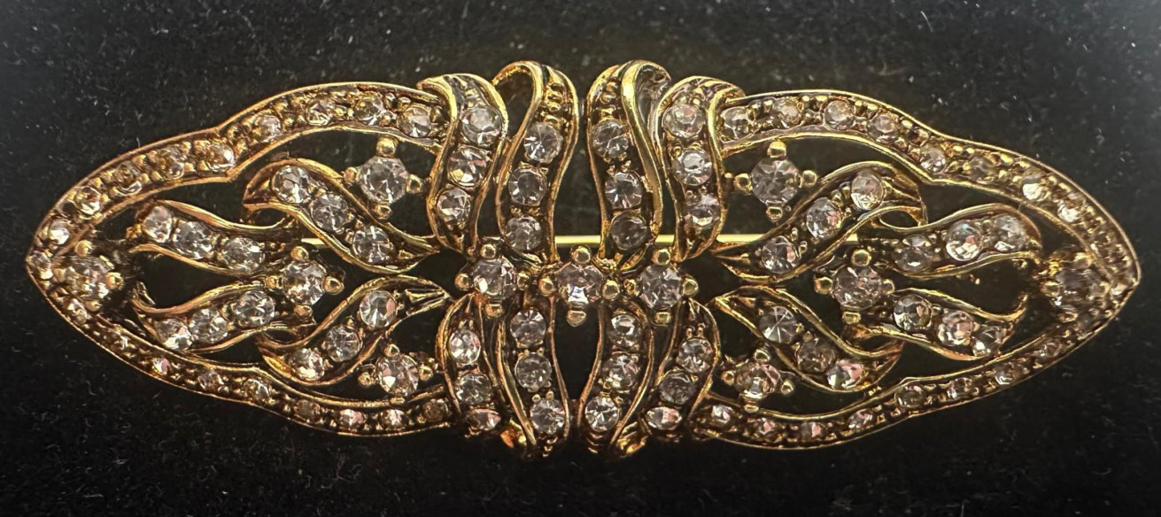 Broche mantilla plata