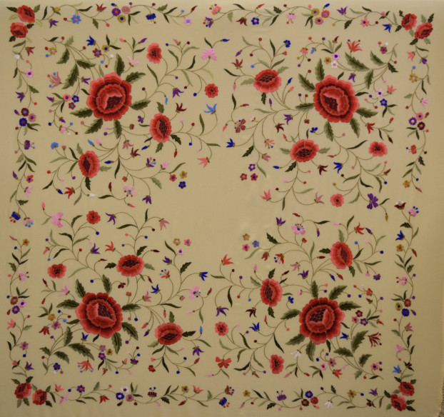 Mantón mano seda 140CM