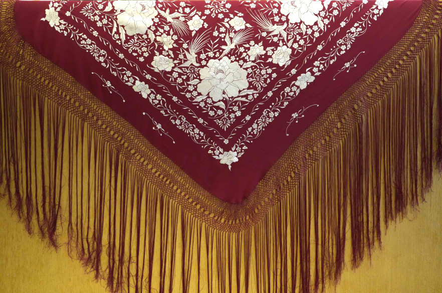 Mantón mano seda 115cm