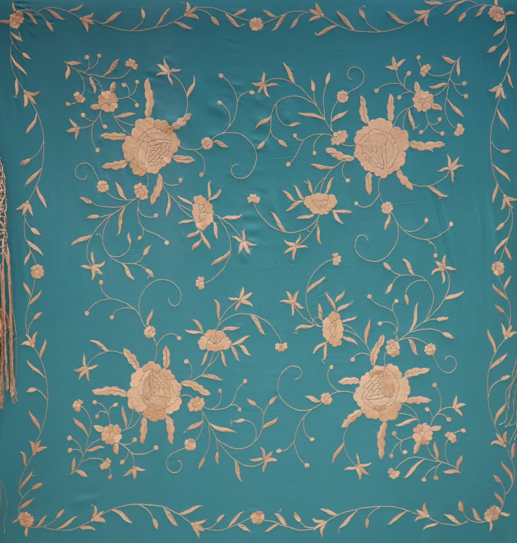 Mantón mano seda 110cm