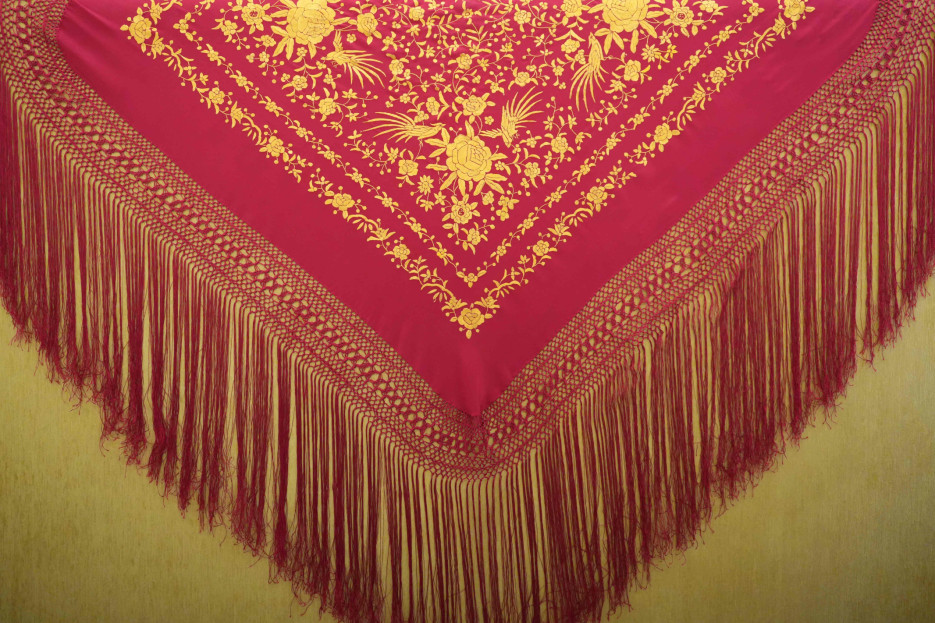 Mantón mano seda 115cm