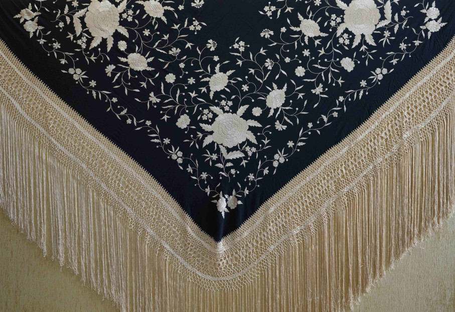 Mantón mano seda 140CM