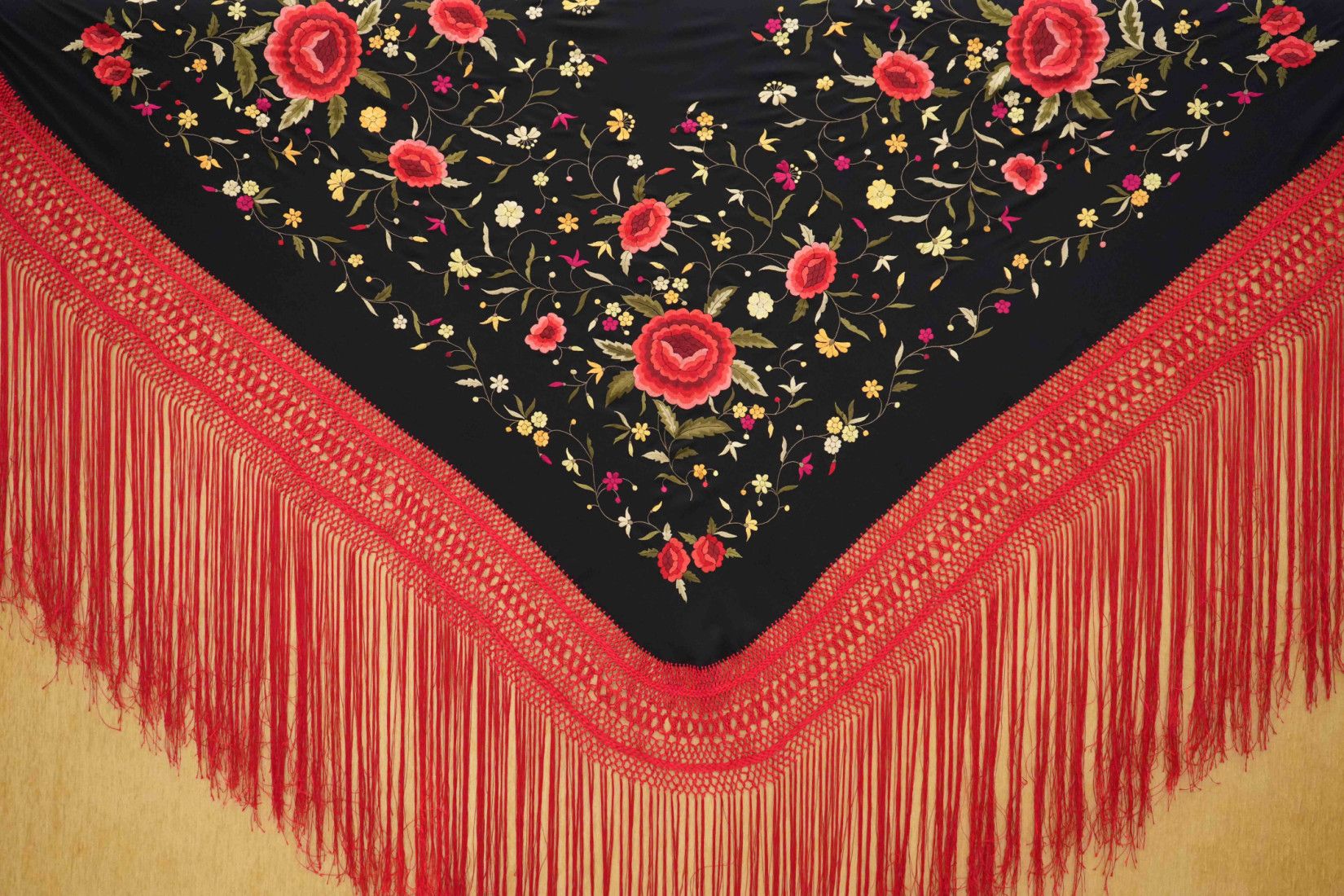 Mantón mano seda 140cm
