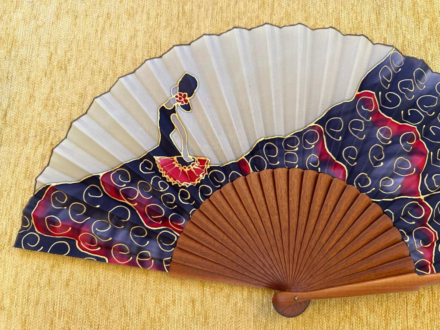 Abanico seda flamenca