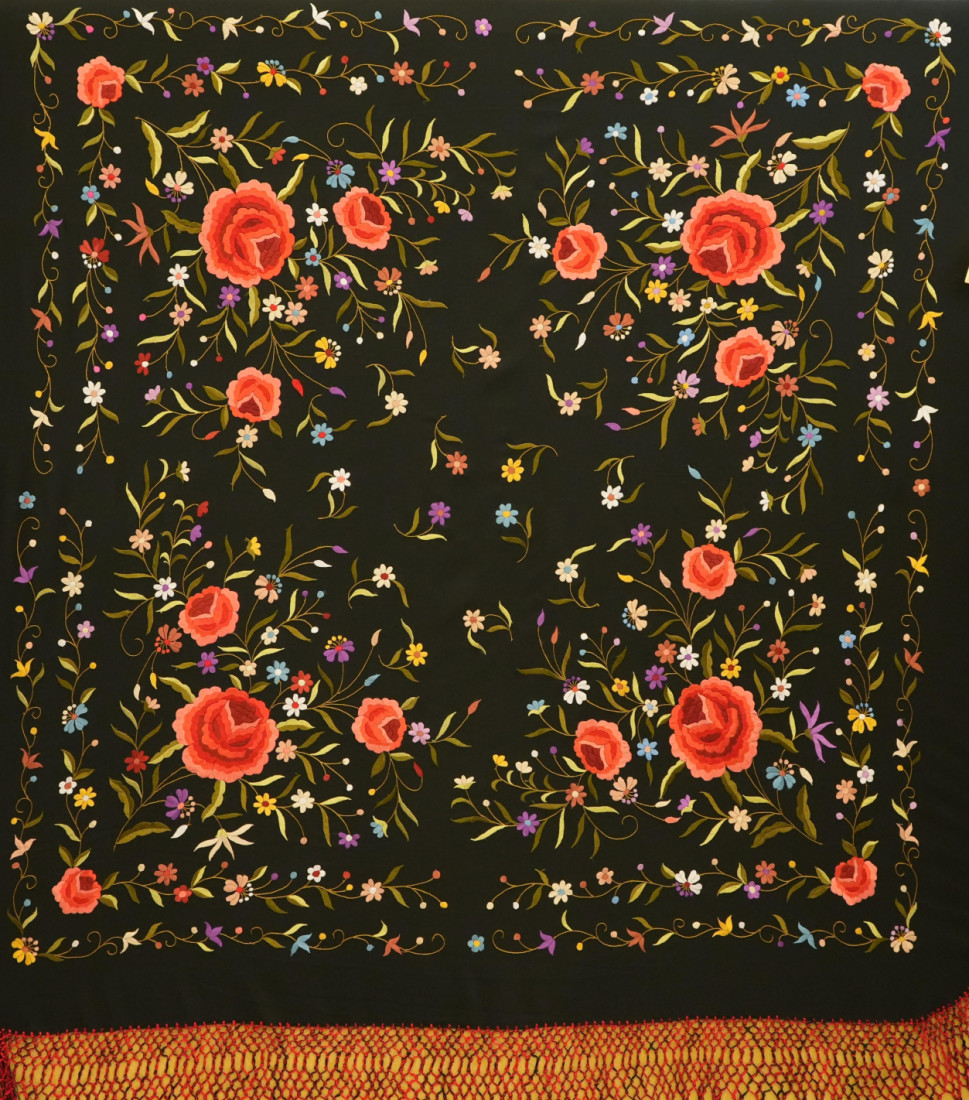 Mantón mano seda 140cm fleco combinado