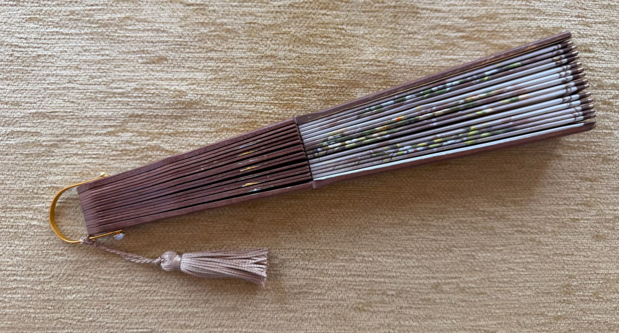 Abanico palosanto flores