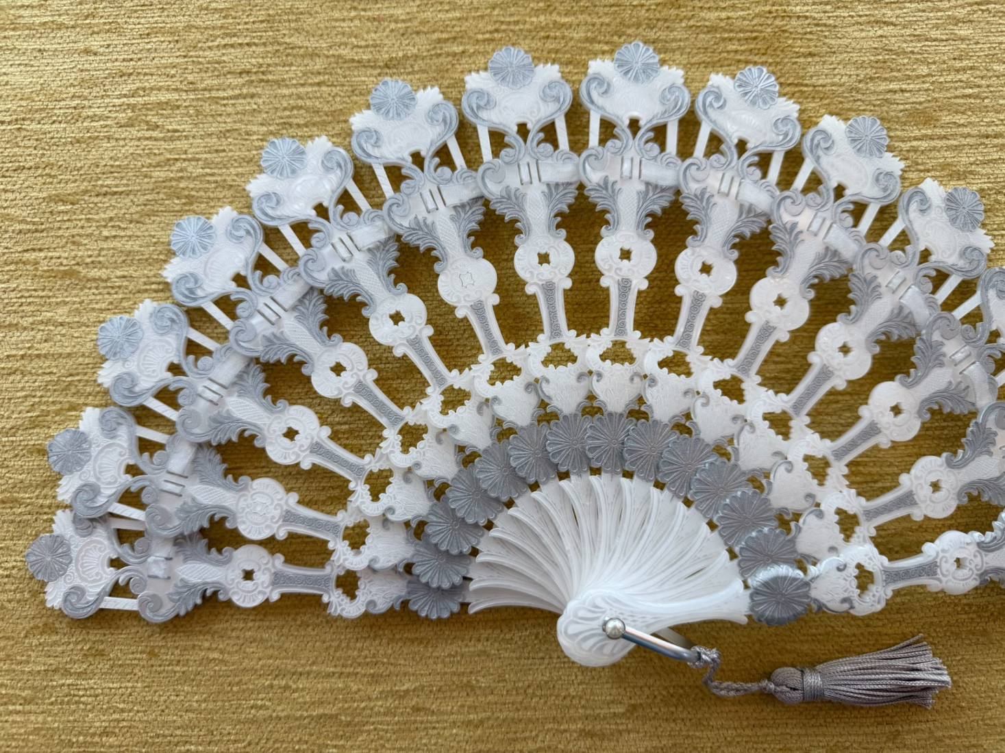 Abanico baraja nacarina