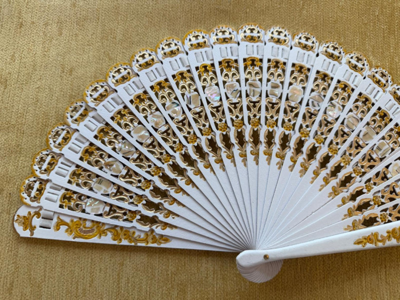 Abanico peral nácar