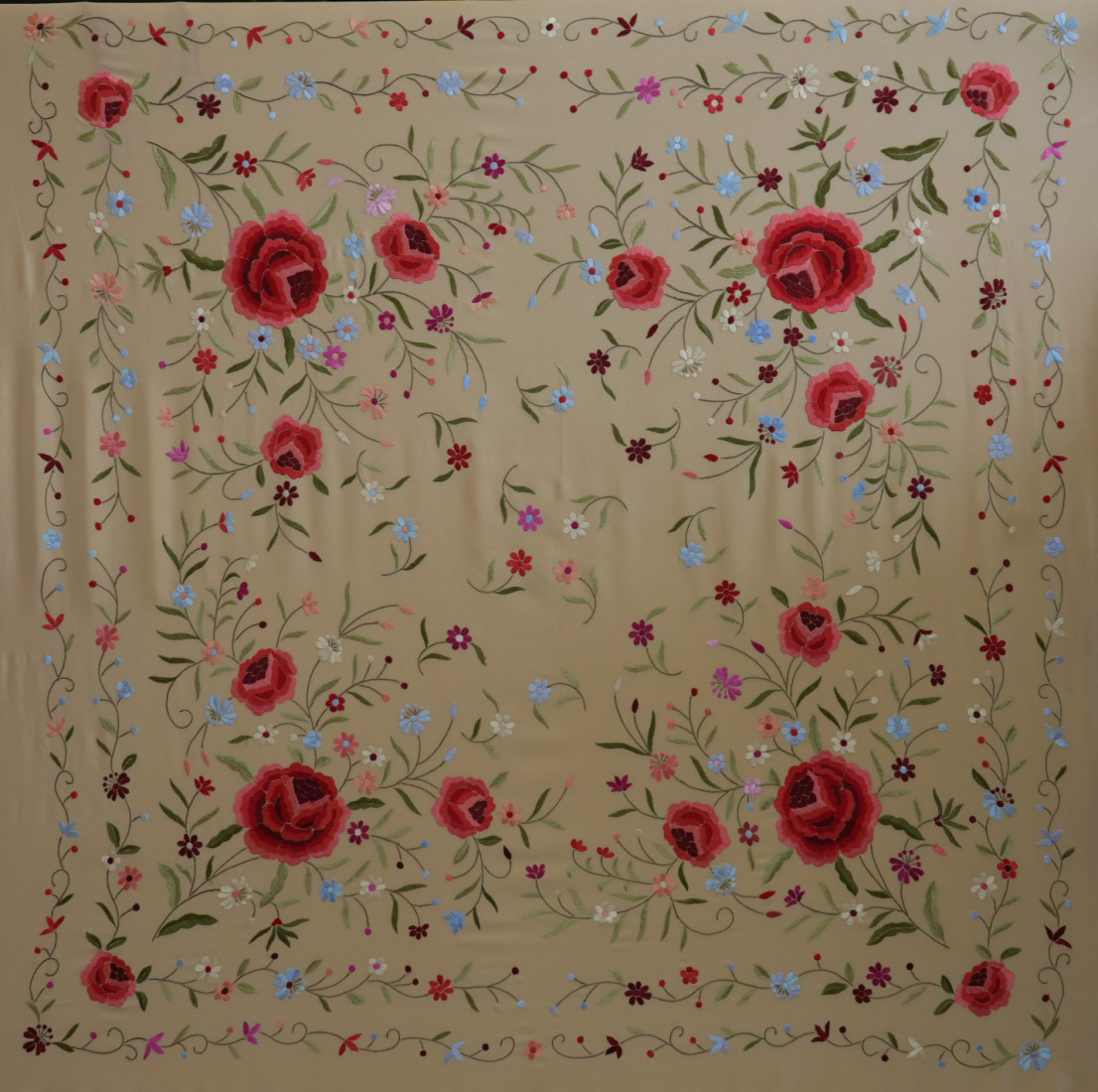 Mantón mano seda 140cm fleco combinado