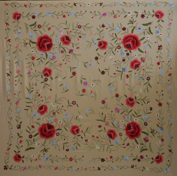Mantón mano seda 140cm fleco combinado