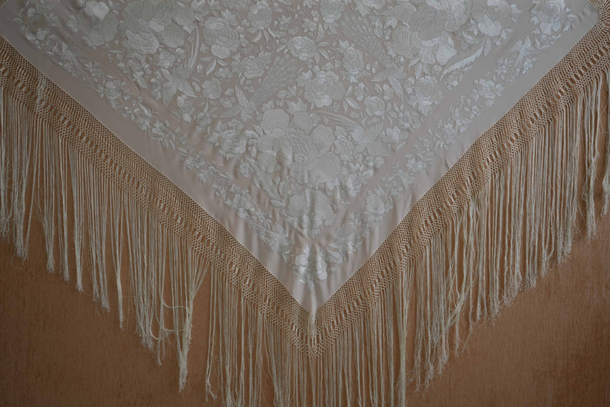Mantón mano seda 130cm