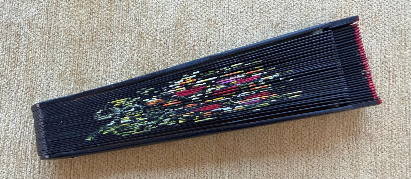 Abanico bolso flor