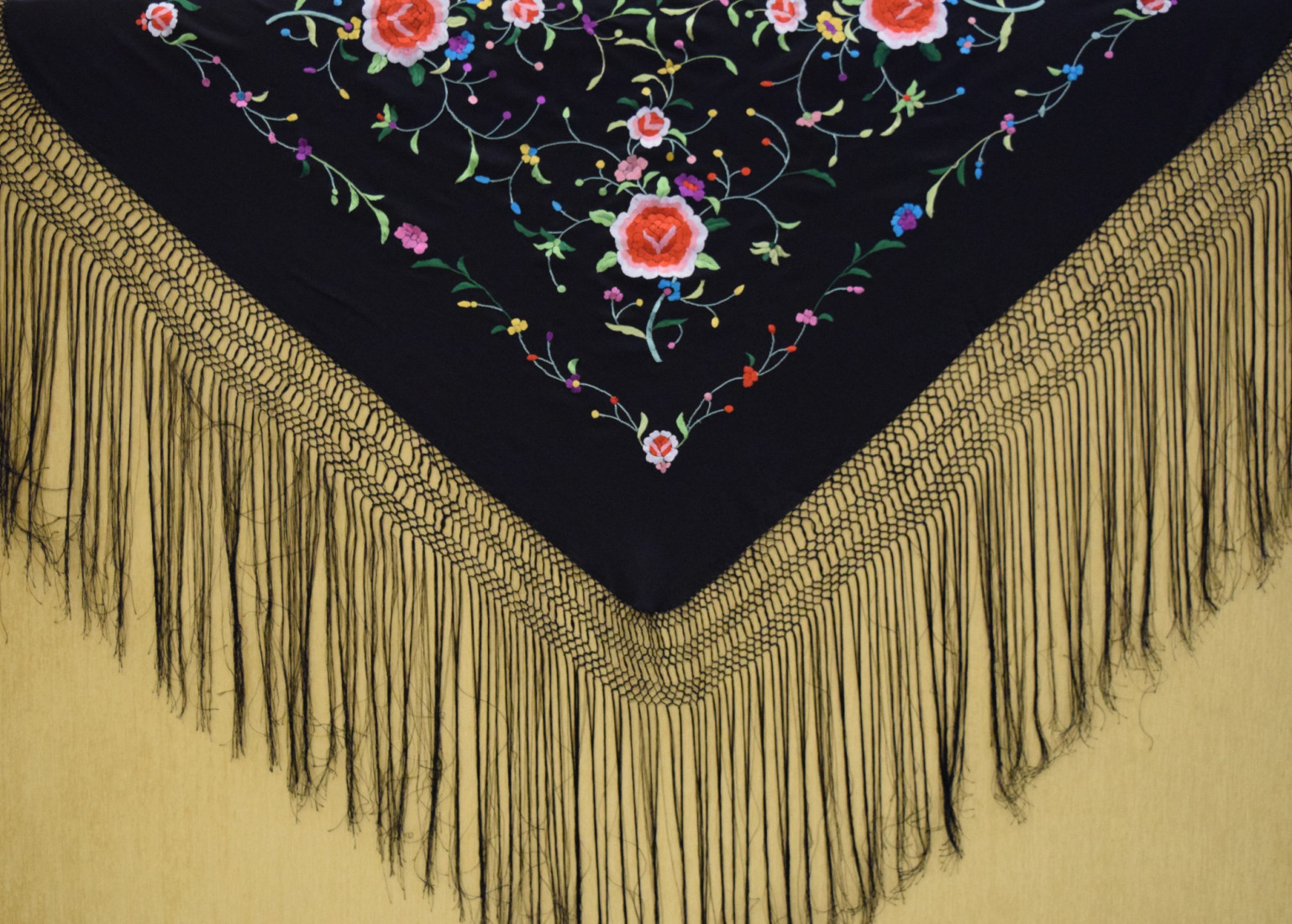 Mantón mano seda 115cm