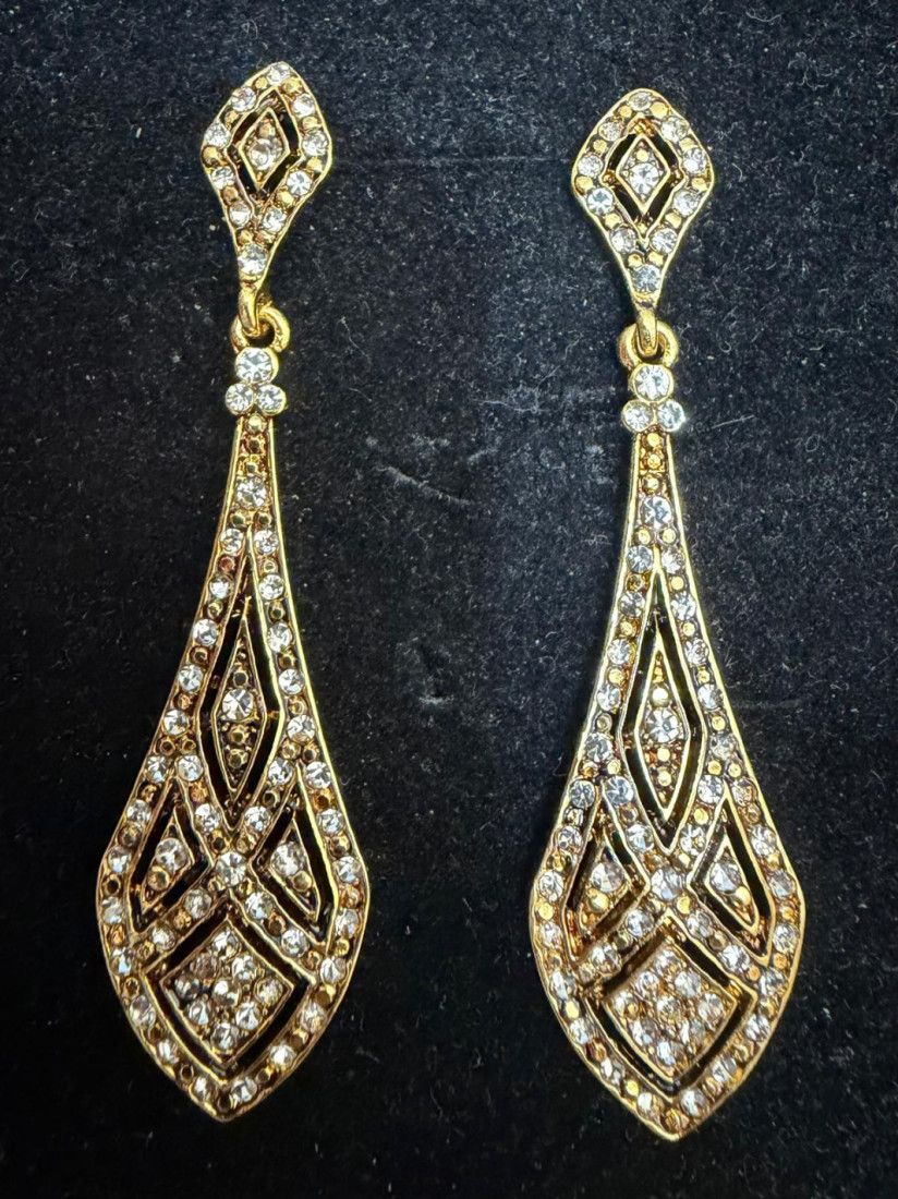 Pendiente mantilla rodio