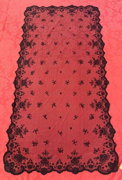 Mantilla mano seda 110*220