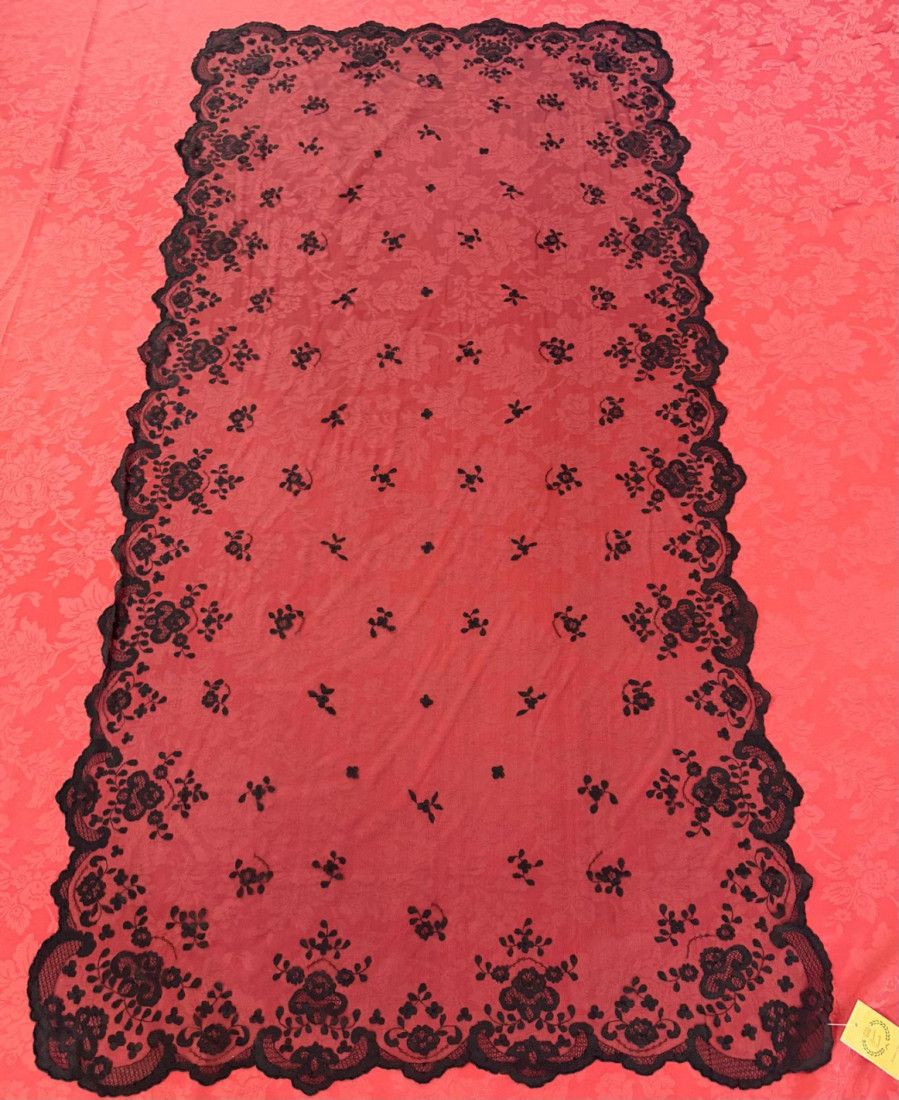 Mantilla mano seda 110*220