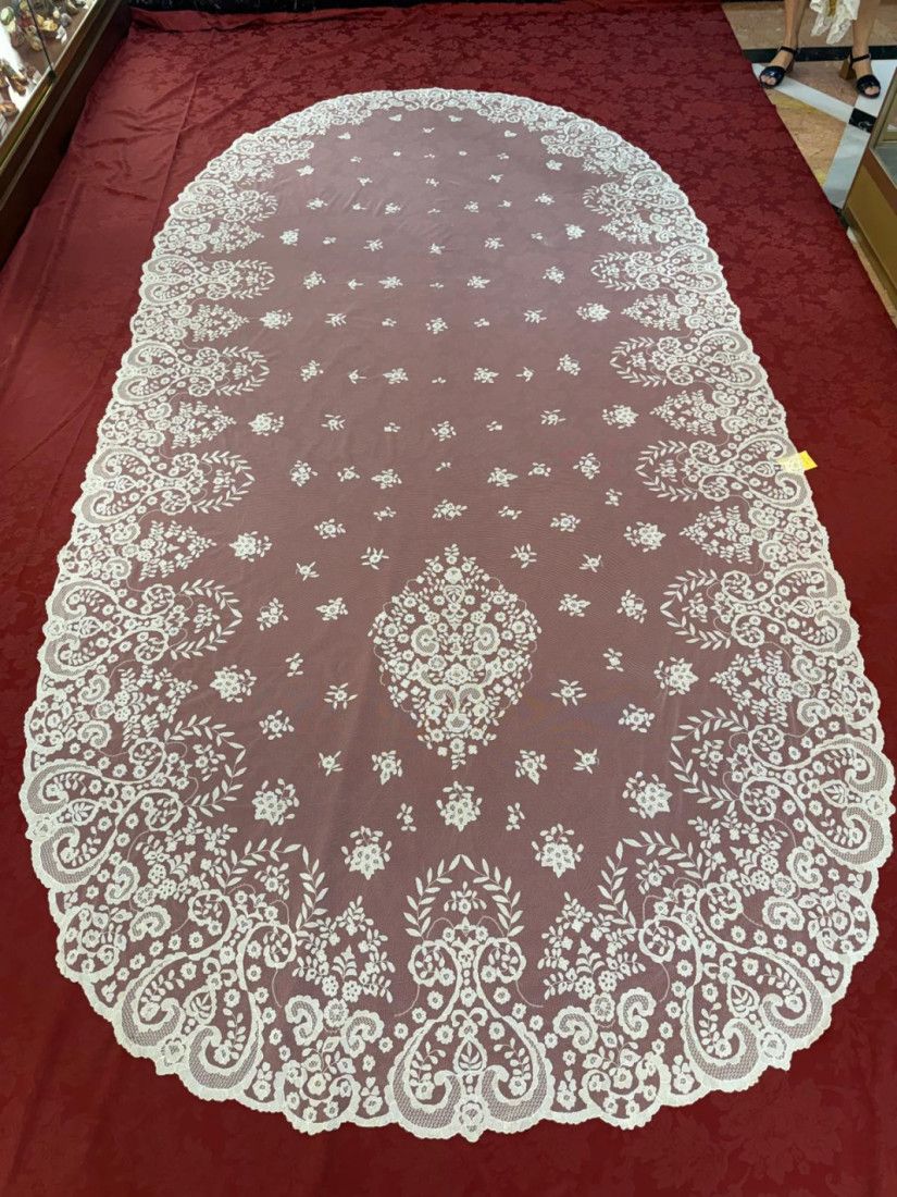 Manto novia mano seda 180*300