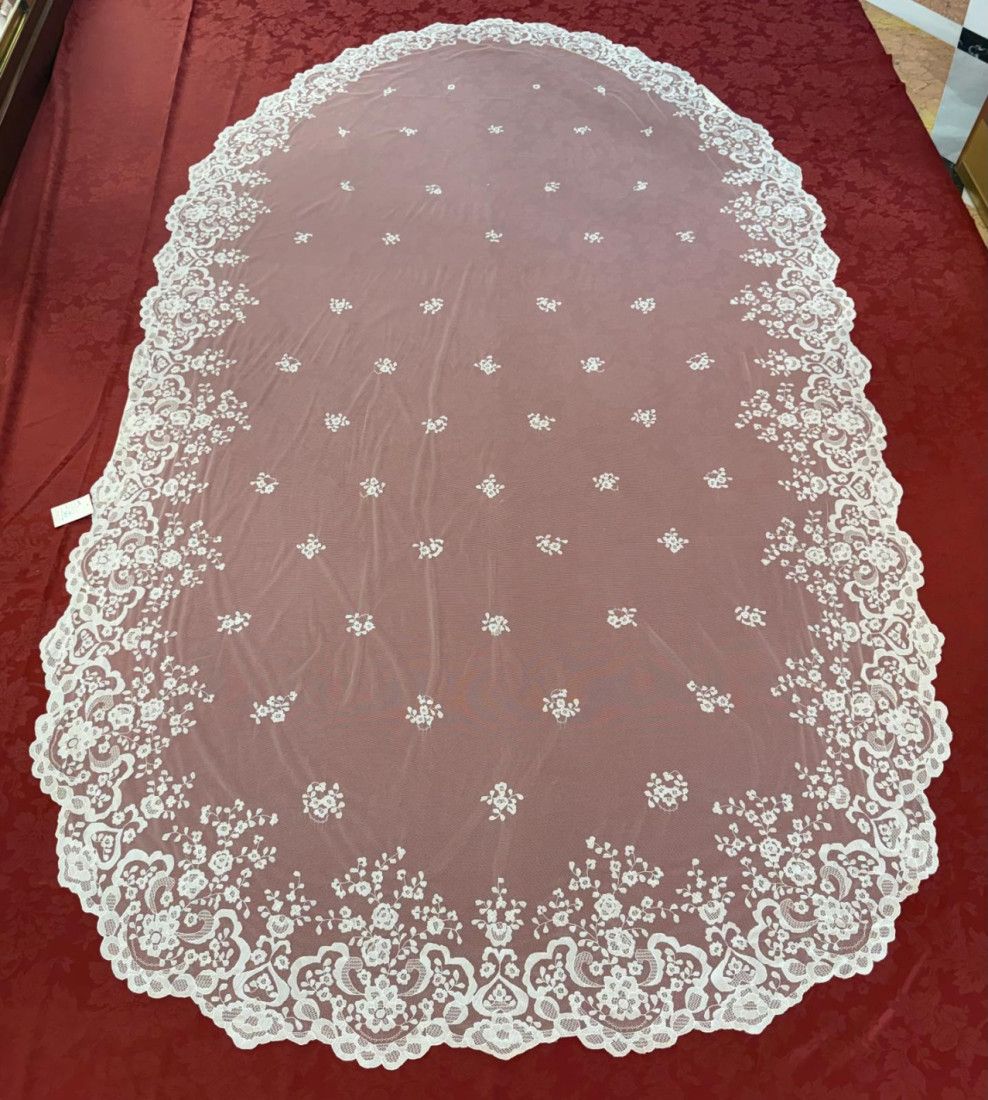 Manto novia mano seda 180*300