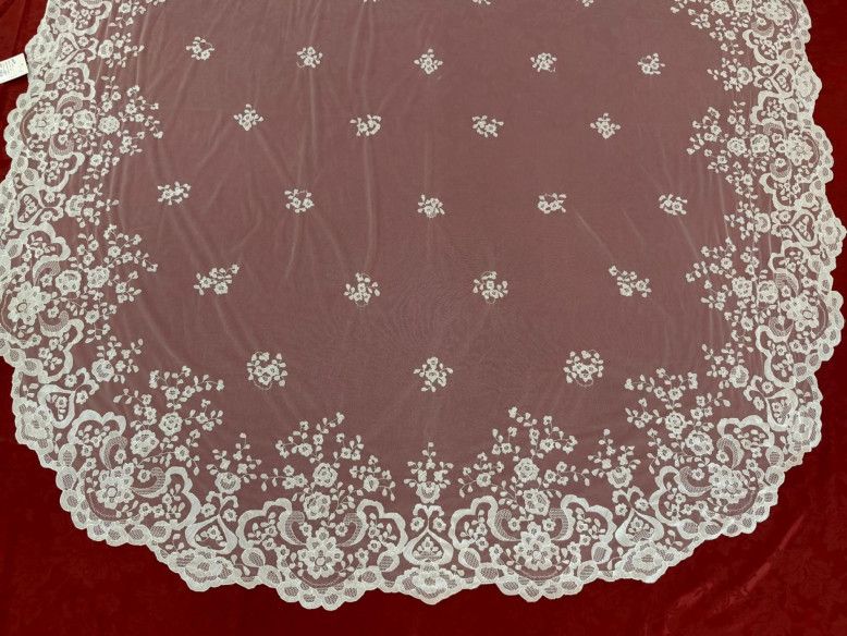 Manto novia mano seda 180*300