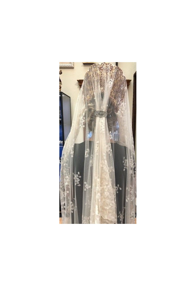 Mantilla bordada a mano en seda 120*240