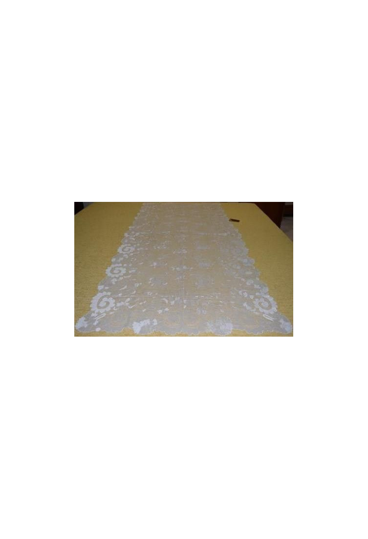 Mantilla bordada a mano en seda