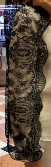 Mantilla bordada a máquina chantilly 110*220