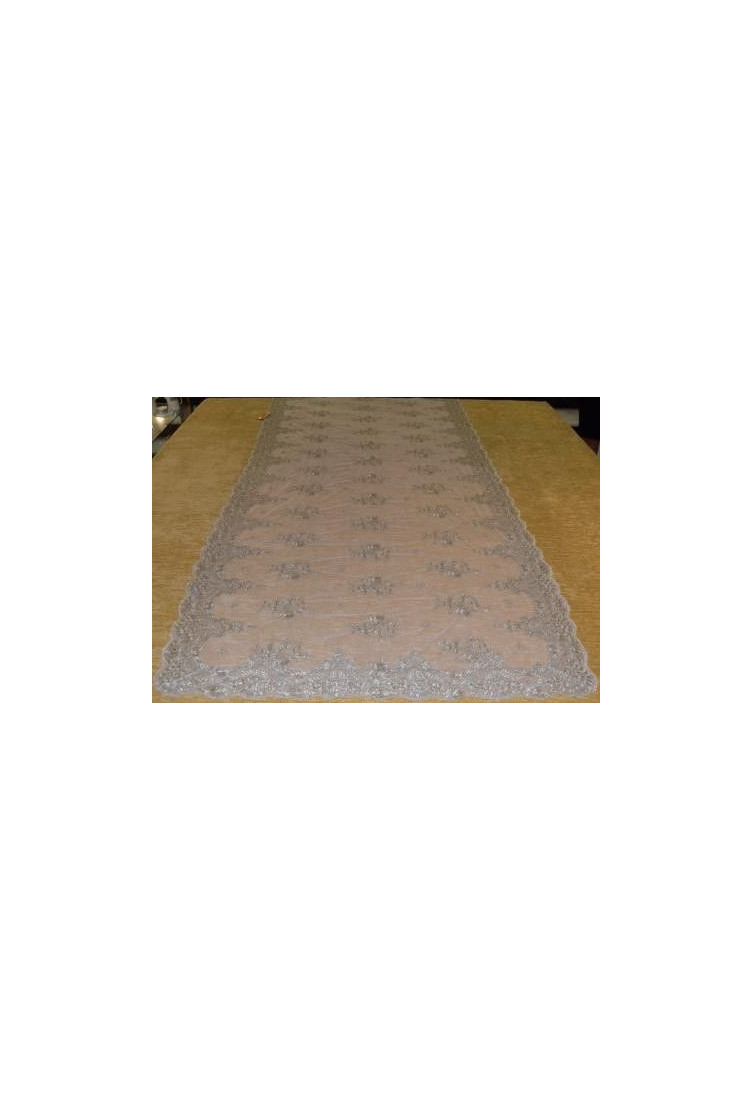 Mantilla bordada a máquina en color oro 100*220