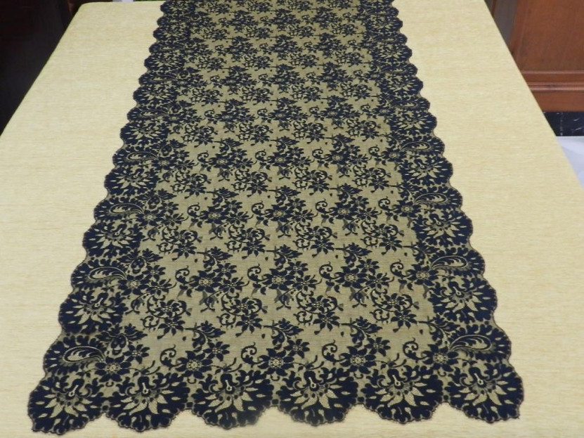 Mantilla Bordado a Máquina 100x220 | Mantones Elegantes | Juan Foronda