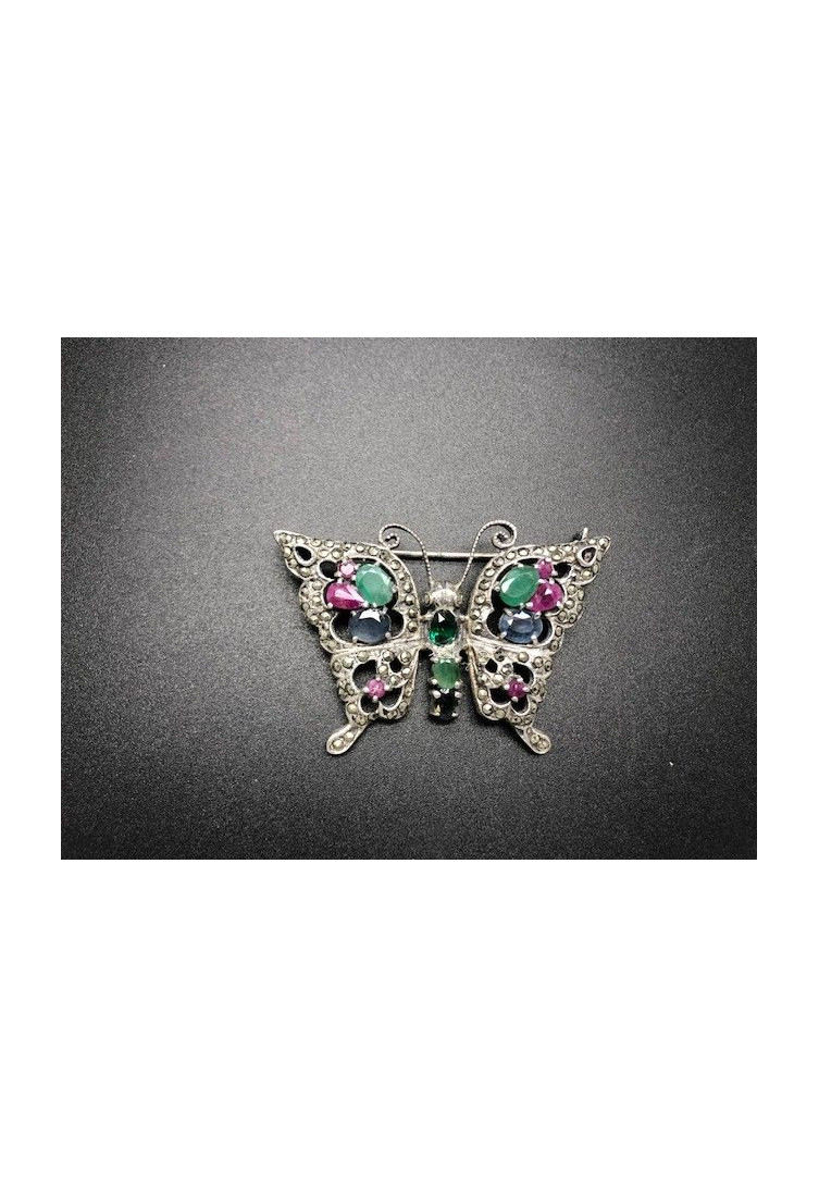 Broche mariposa plata con marcasitas y cristal colores