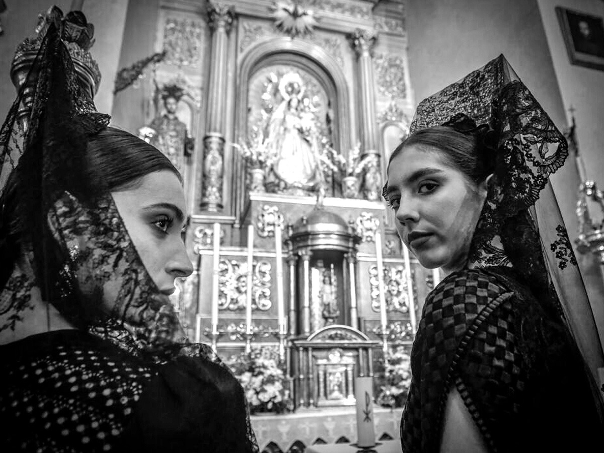 La tradición de la mantilla en Semana Santa: origen, significado y cómo llevarla con estilo